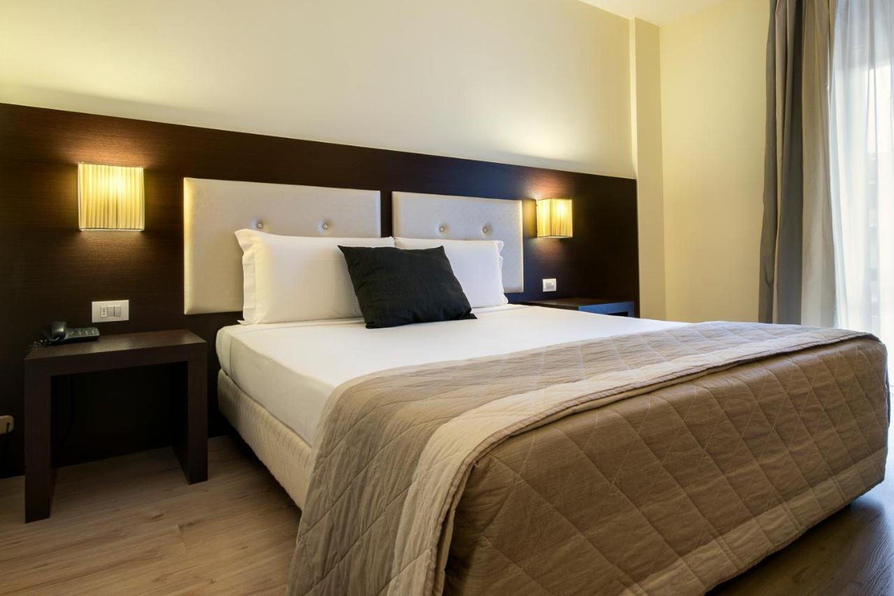 Hotel Executive Siena Esterno foto