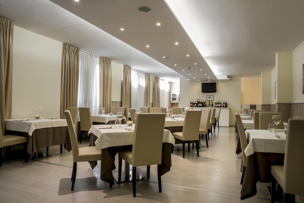 Hotel Executive Siena Esterno foto