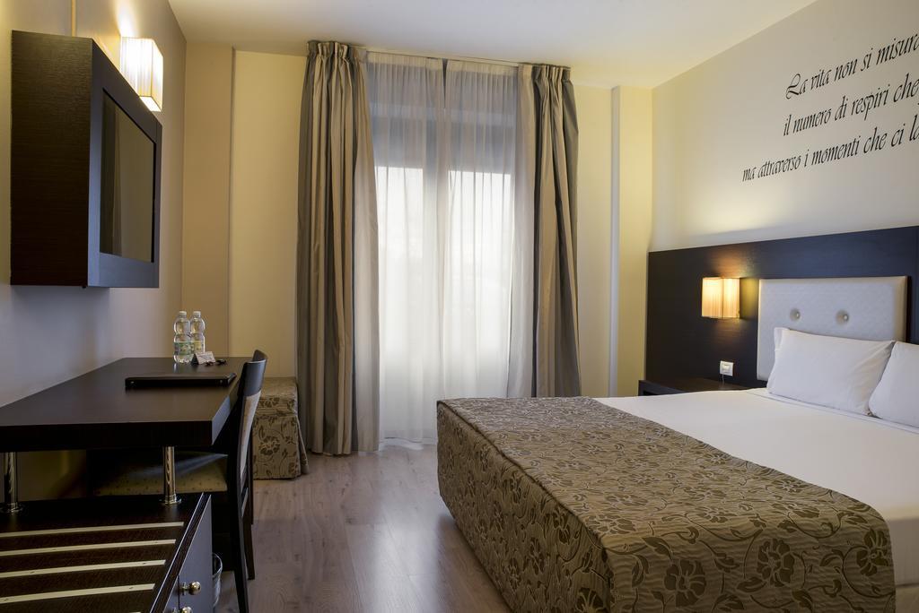 Hotel Executive Siena Esterno foto