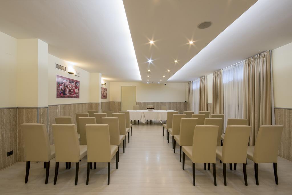 Hotel Executive Siena Esterno foto