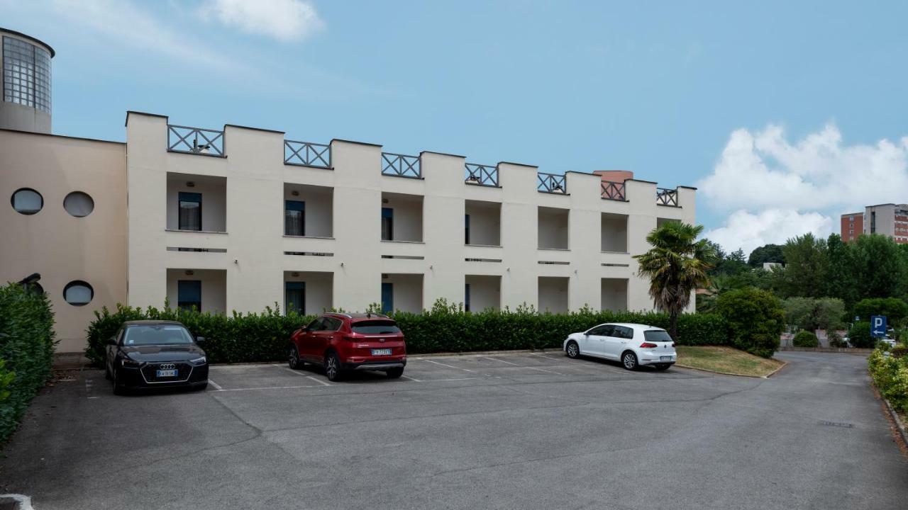 Hotel Executive Siena Esterno foto